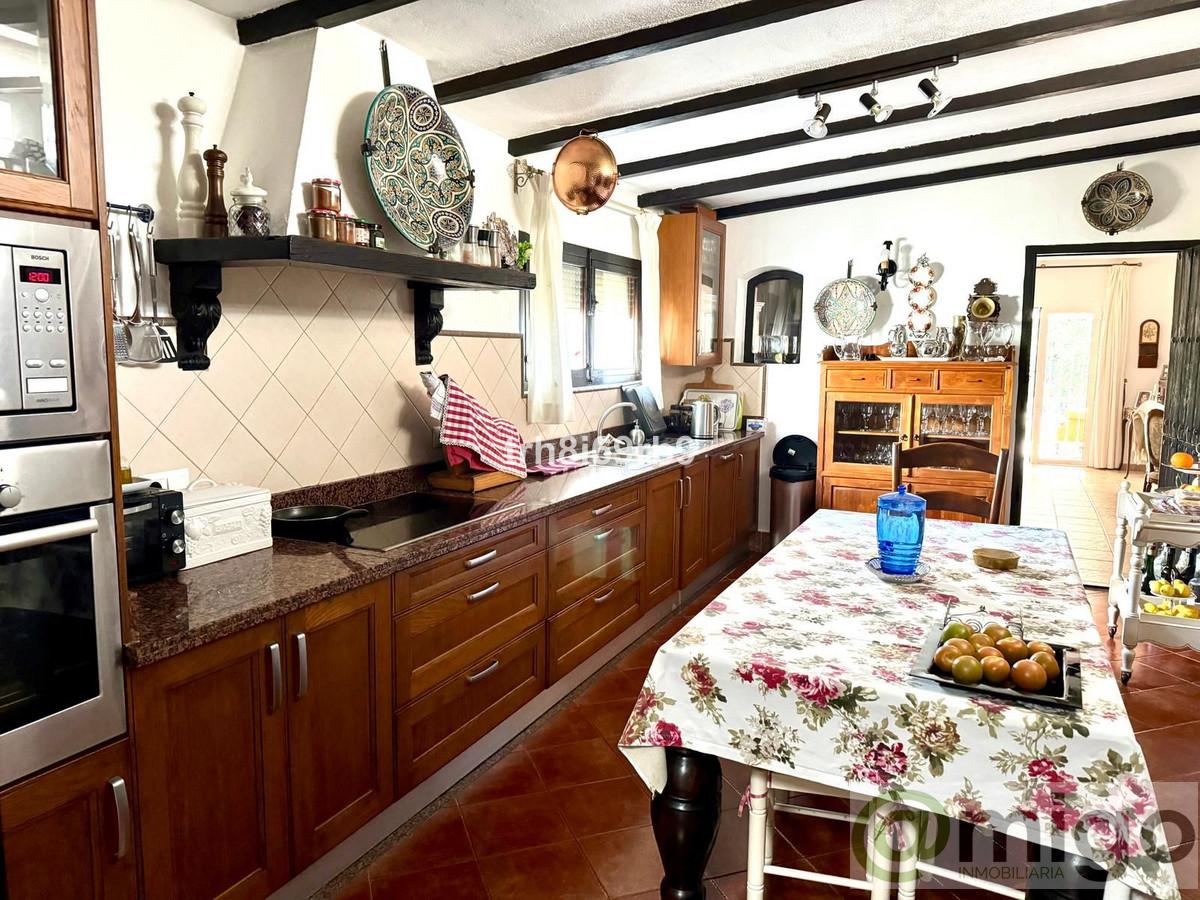 Venta de villa en Atalaya