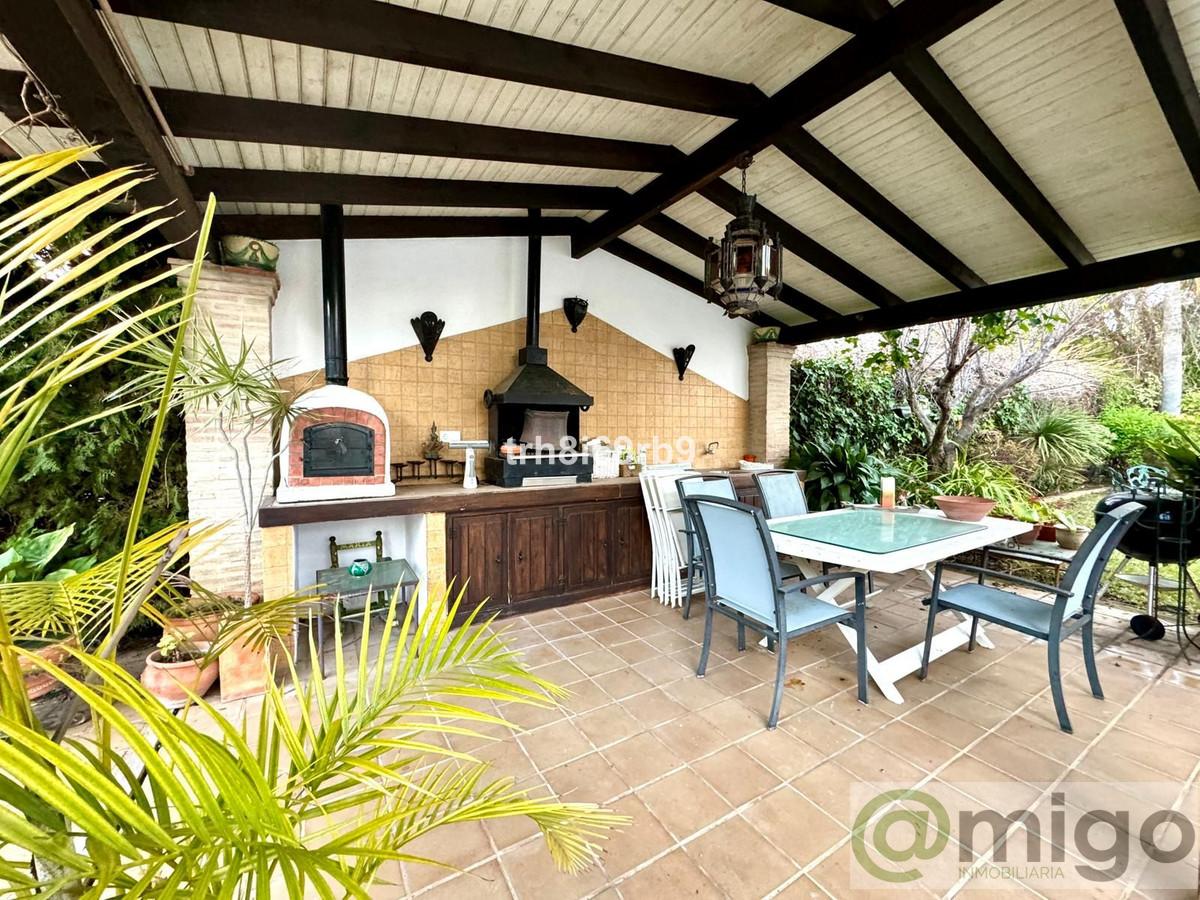 Venta de villa en Atalaya