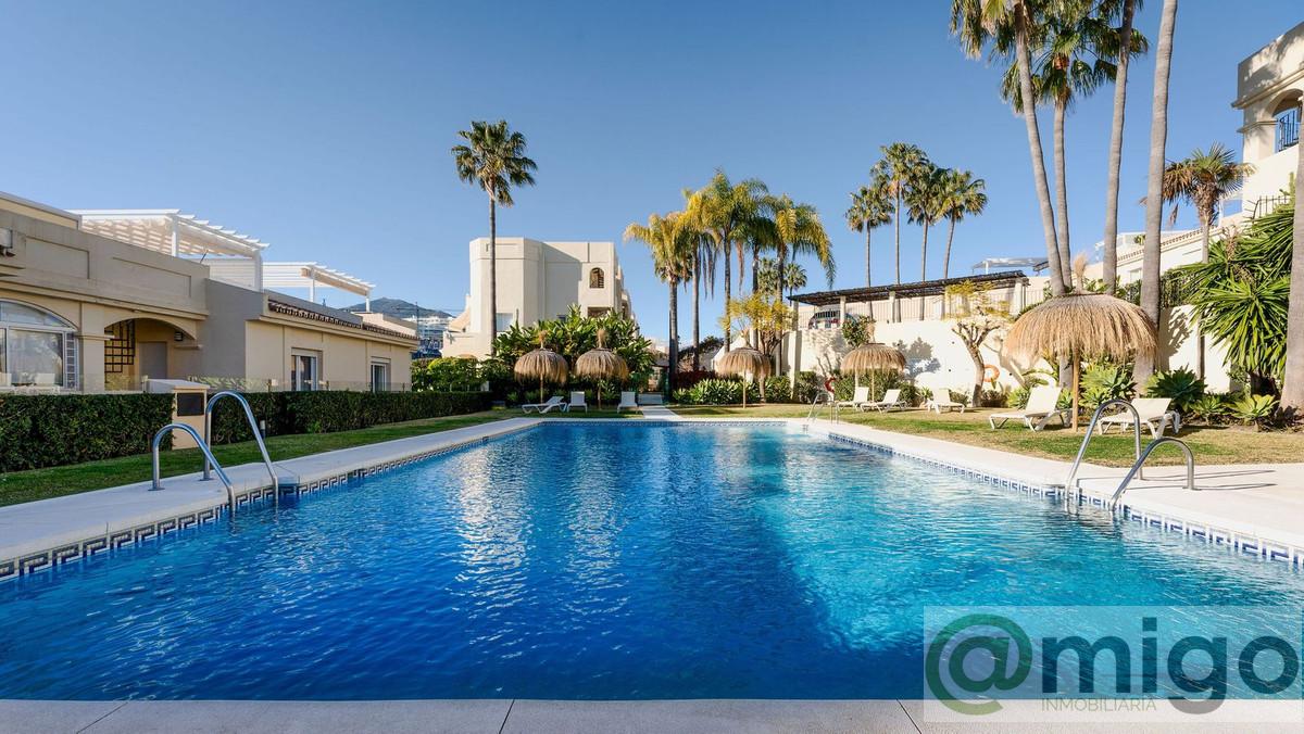 For sale of apartment in Marbella