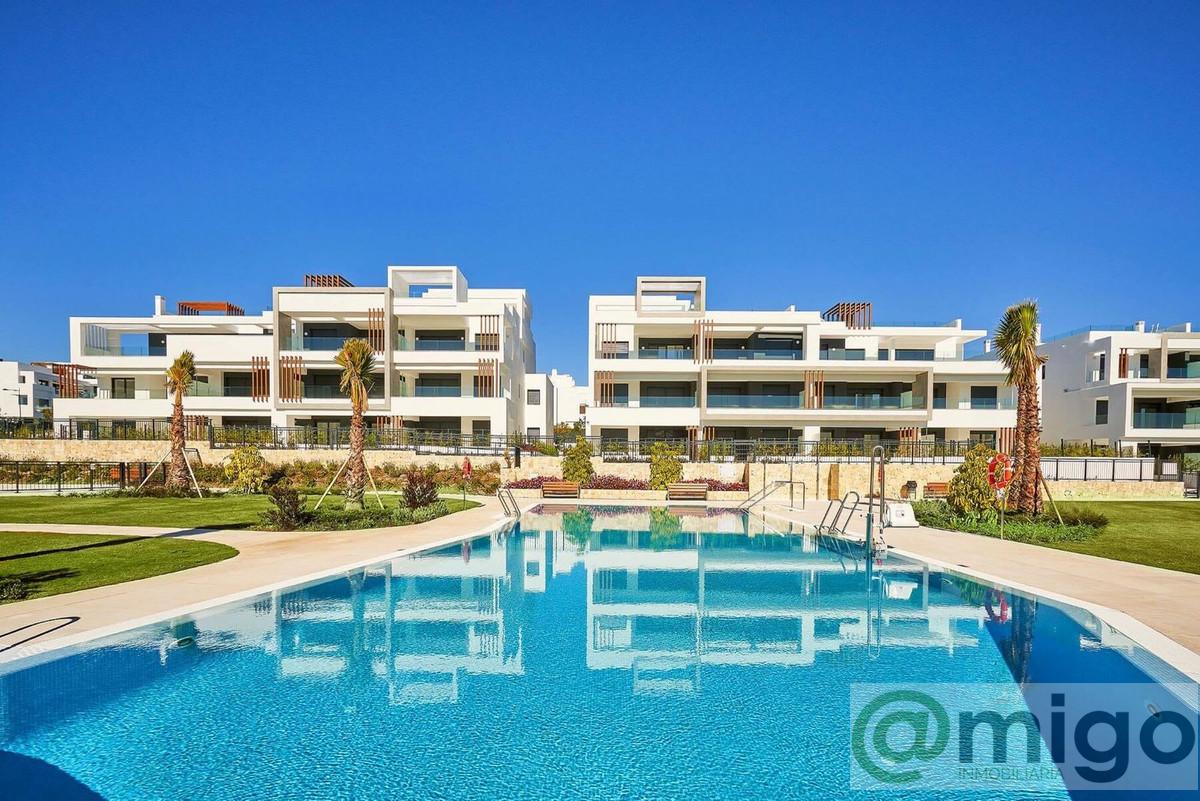 For sale of apartment in Estepona
