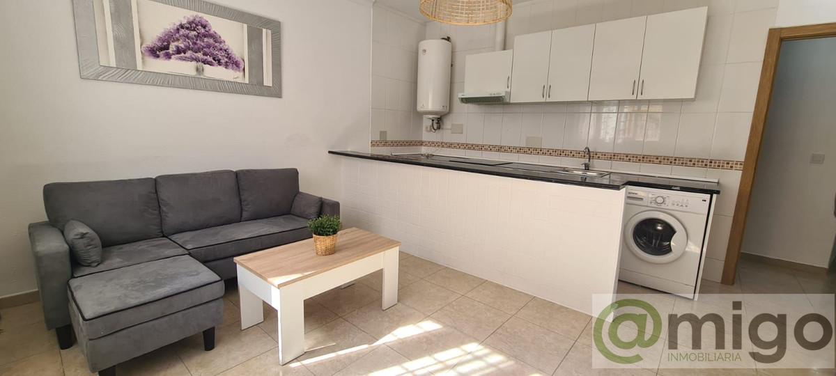 For sale of apartment in Las Lagunas