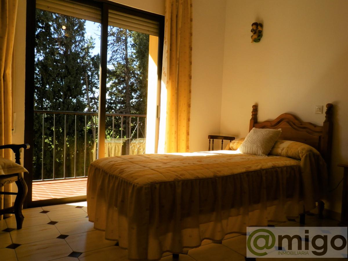 For sale of commercial in Marbella