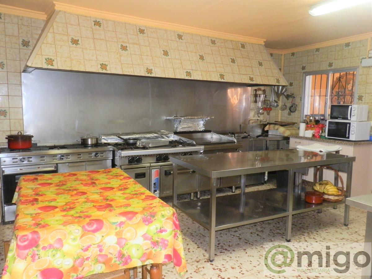 For sale of commercial in Marbella
