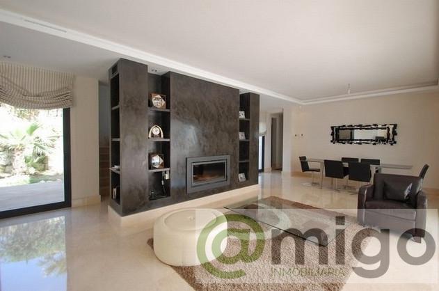 For sale of villa in Marbella