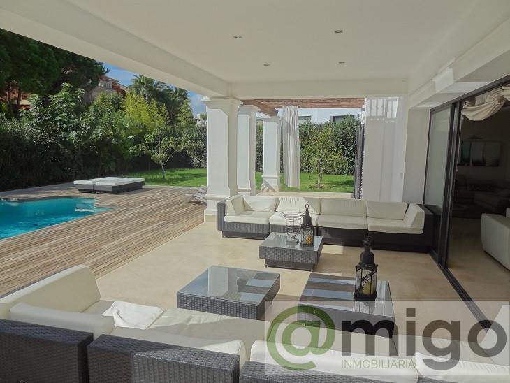 For sale of villa in Marbella