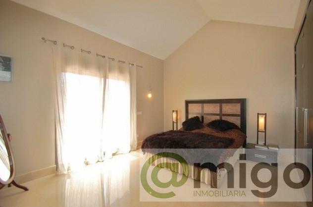 For sale of villa in Marbella