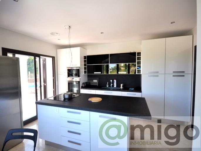 For sale of villa in Marbella
