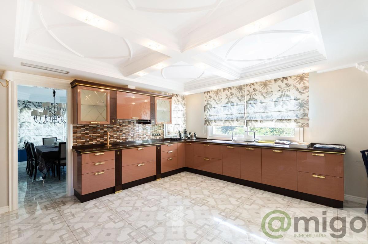 For sale of villa in Marbella