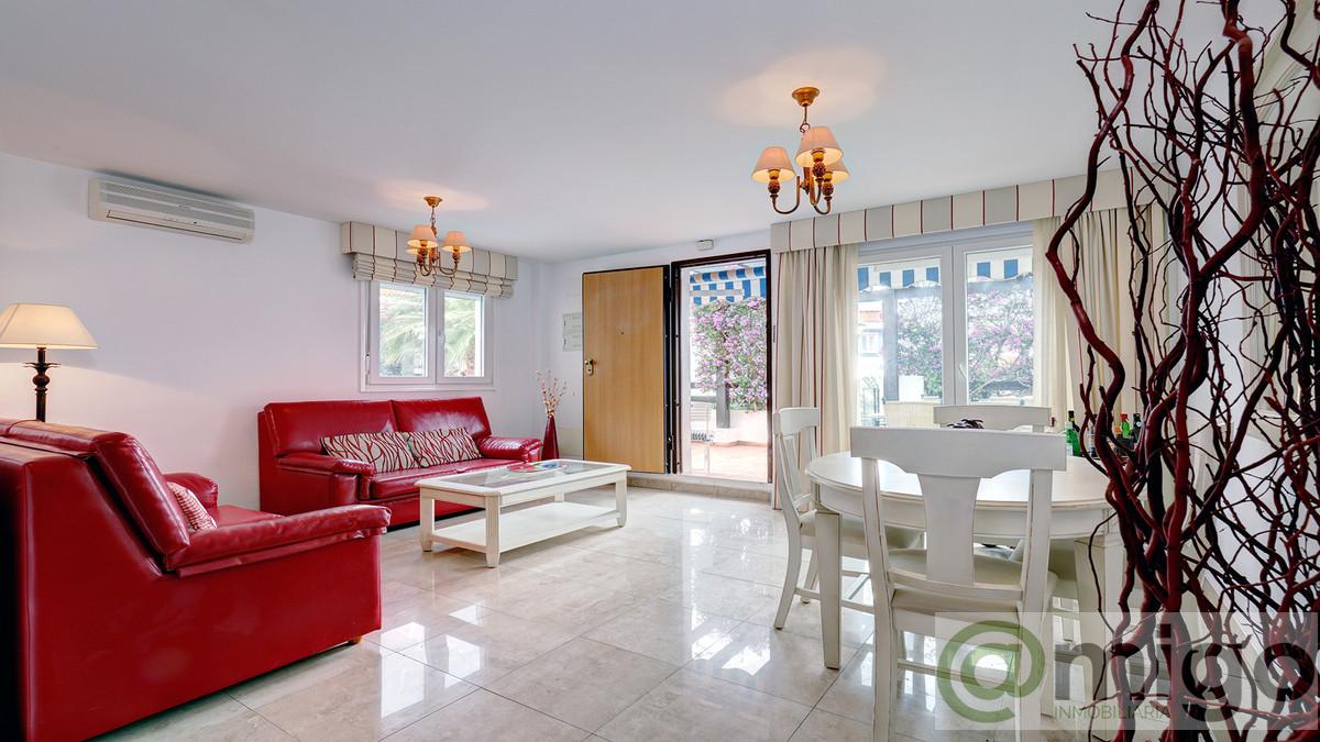 For sale of apartment in Manilva