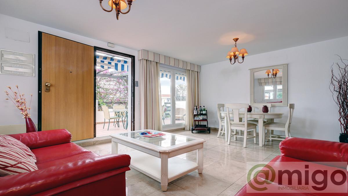 For sale of apartment in Manilva