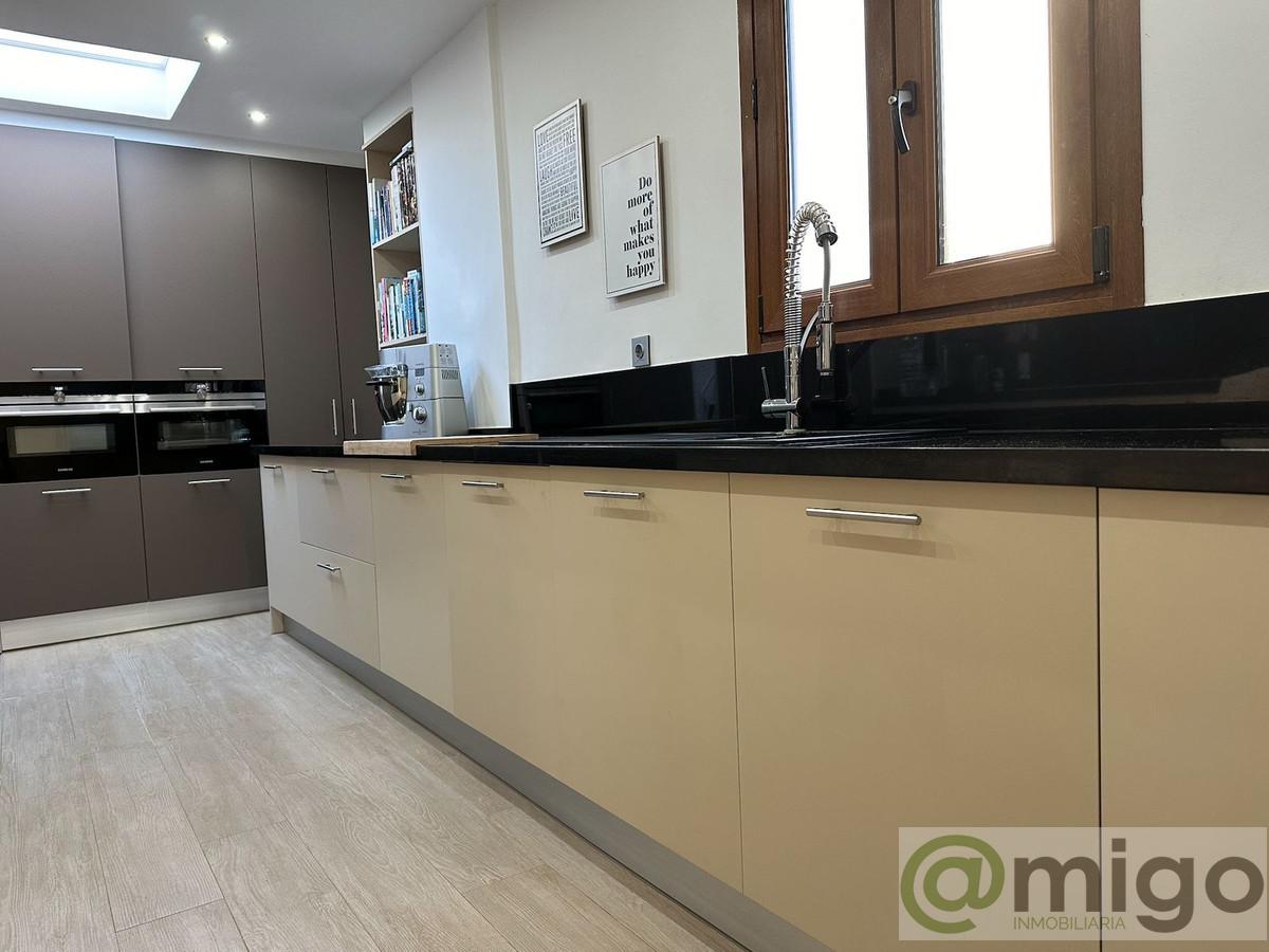 Venta de villa en El Paraiso