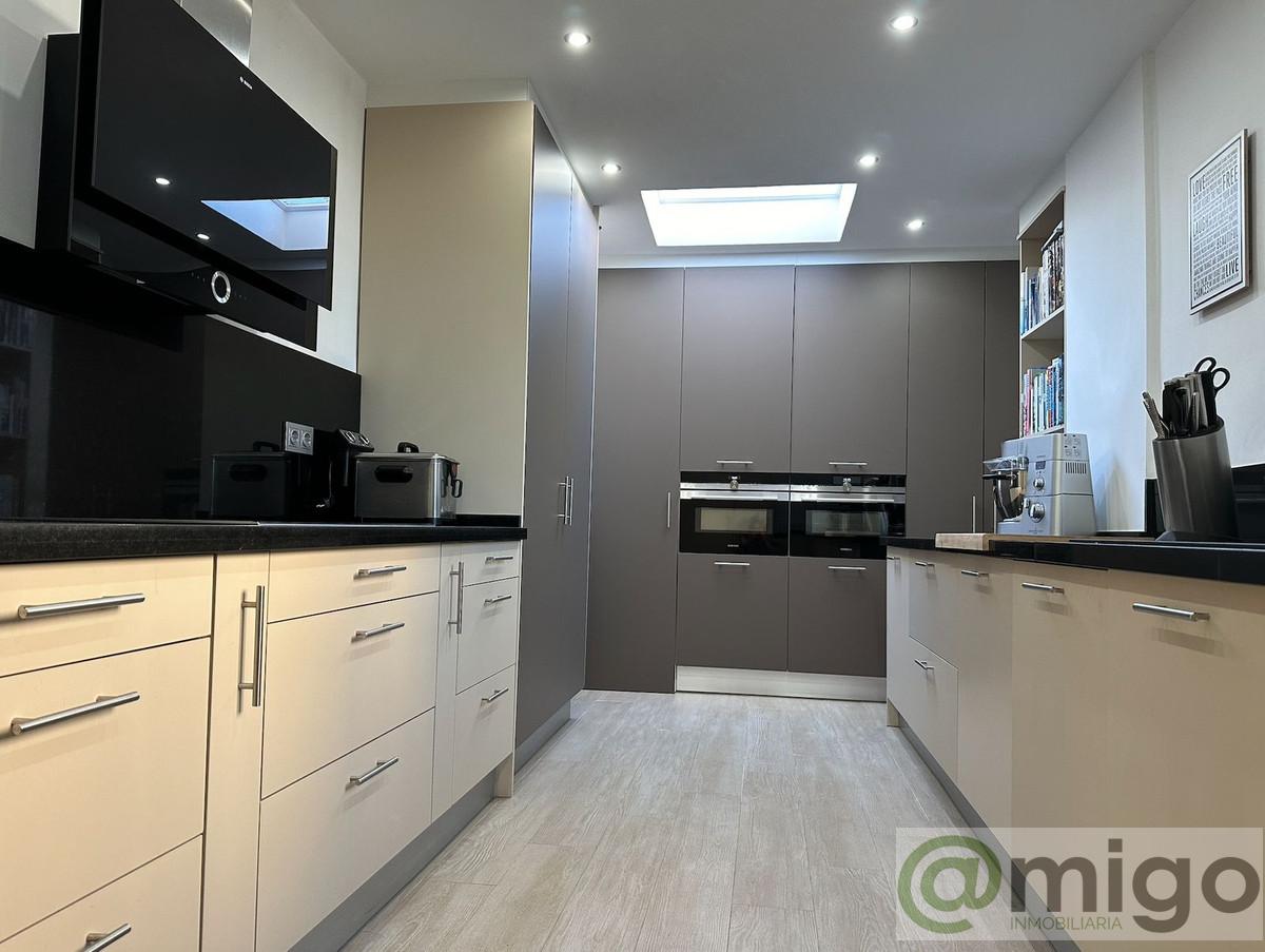 Venta de villa en El Paraiso