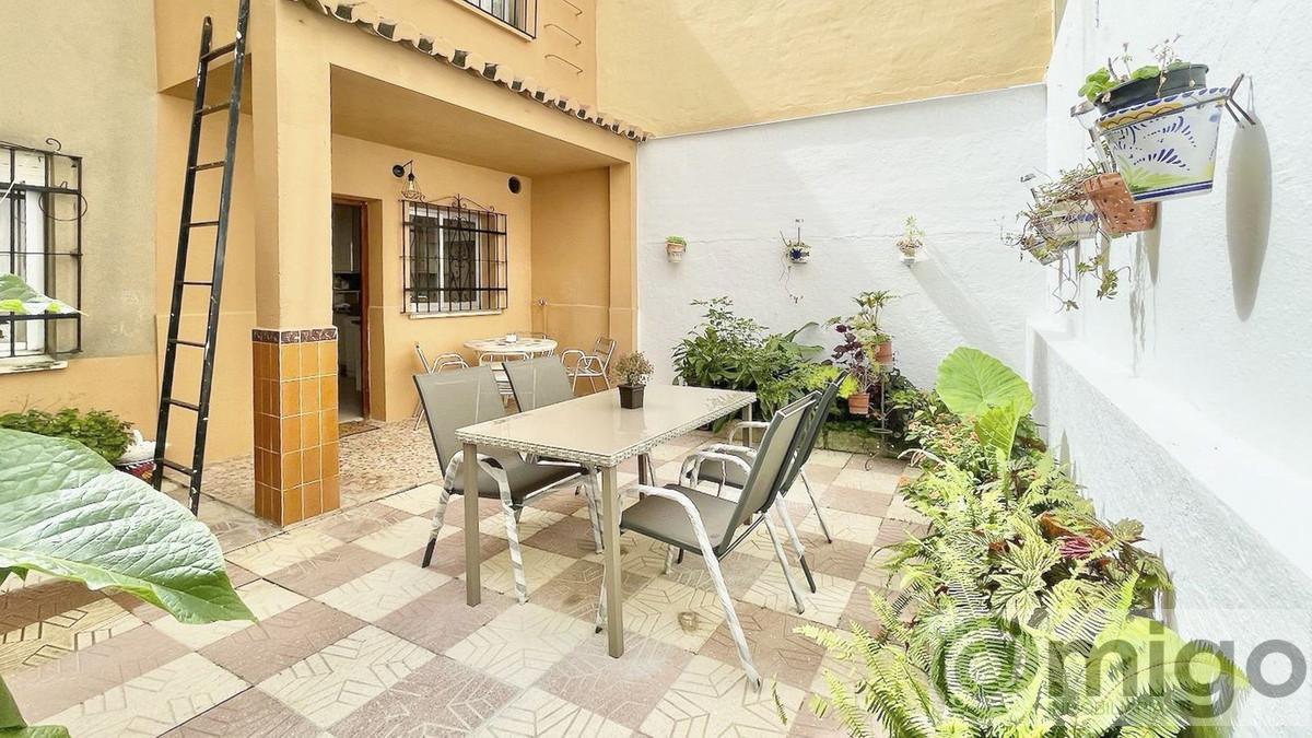 Venta de villa en Fuengirola