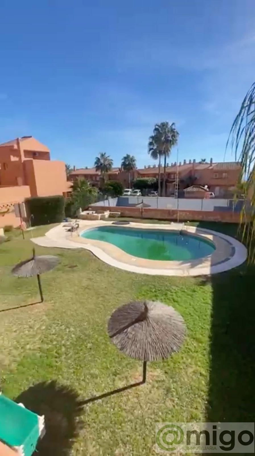 Venta de villa en La Duquesa