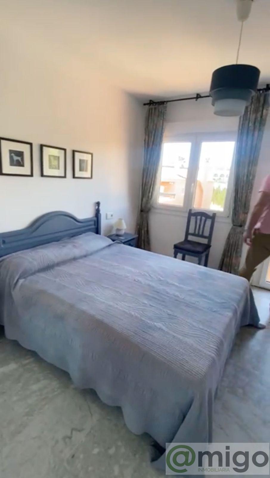 Venta de villa en La Duquesa