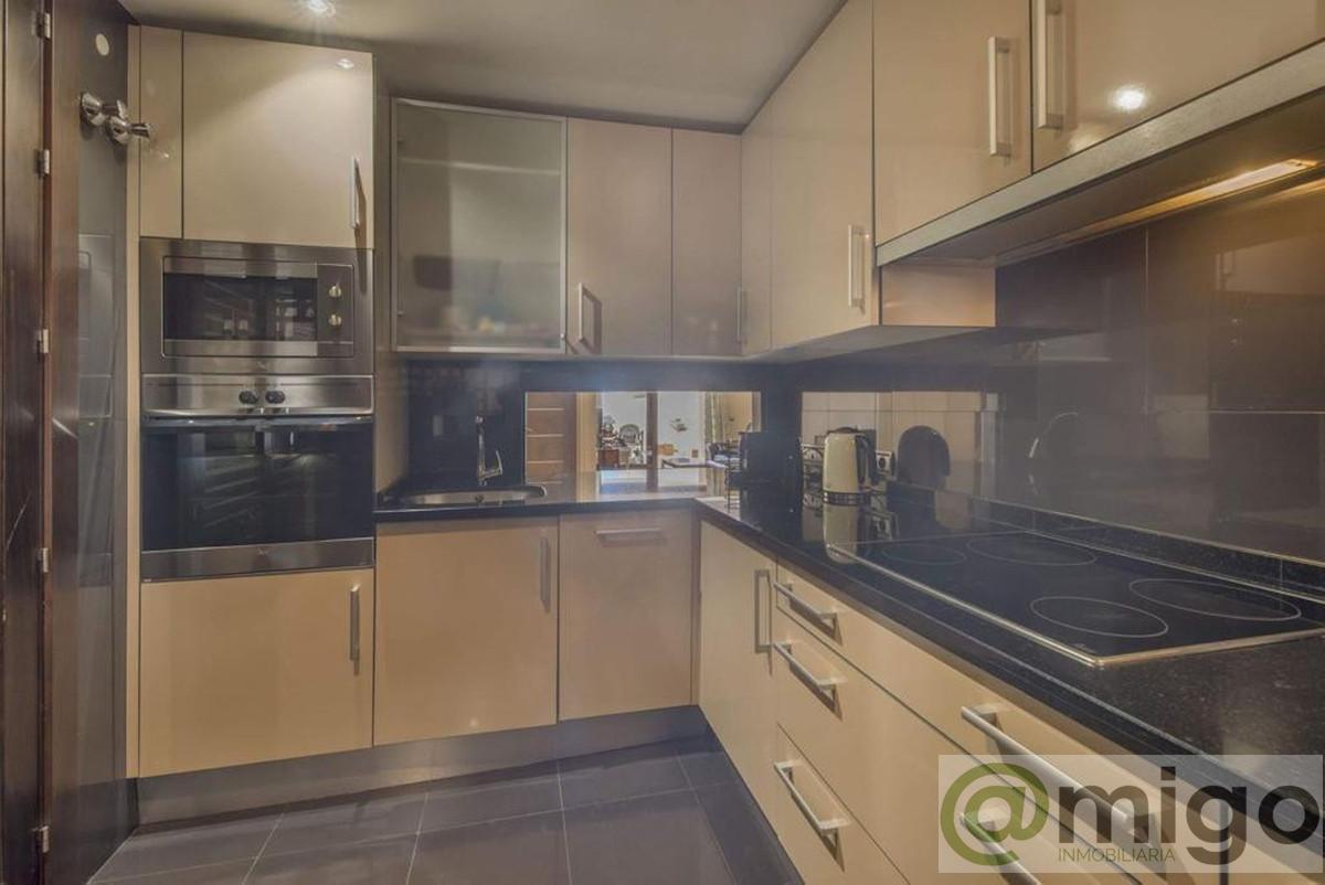 For sale of penthouse in Marbella