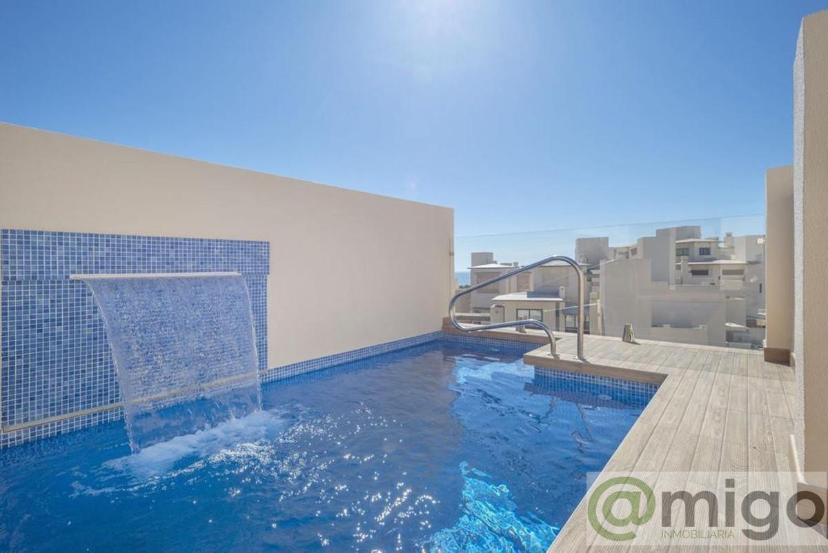 For sale of penthouse in Marbella