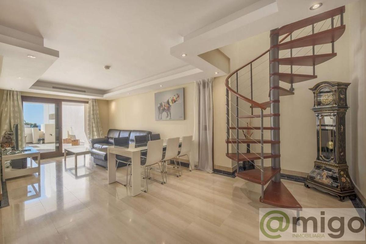 For sale of penthouse in Marbella