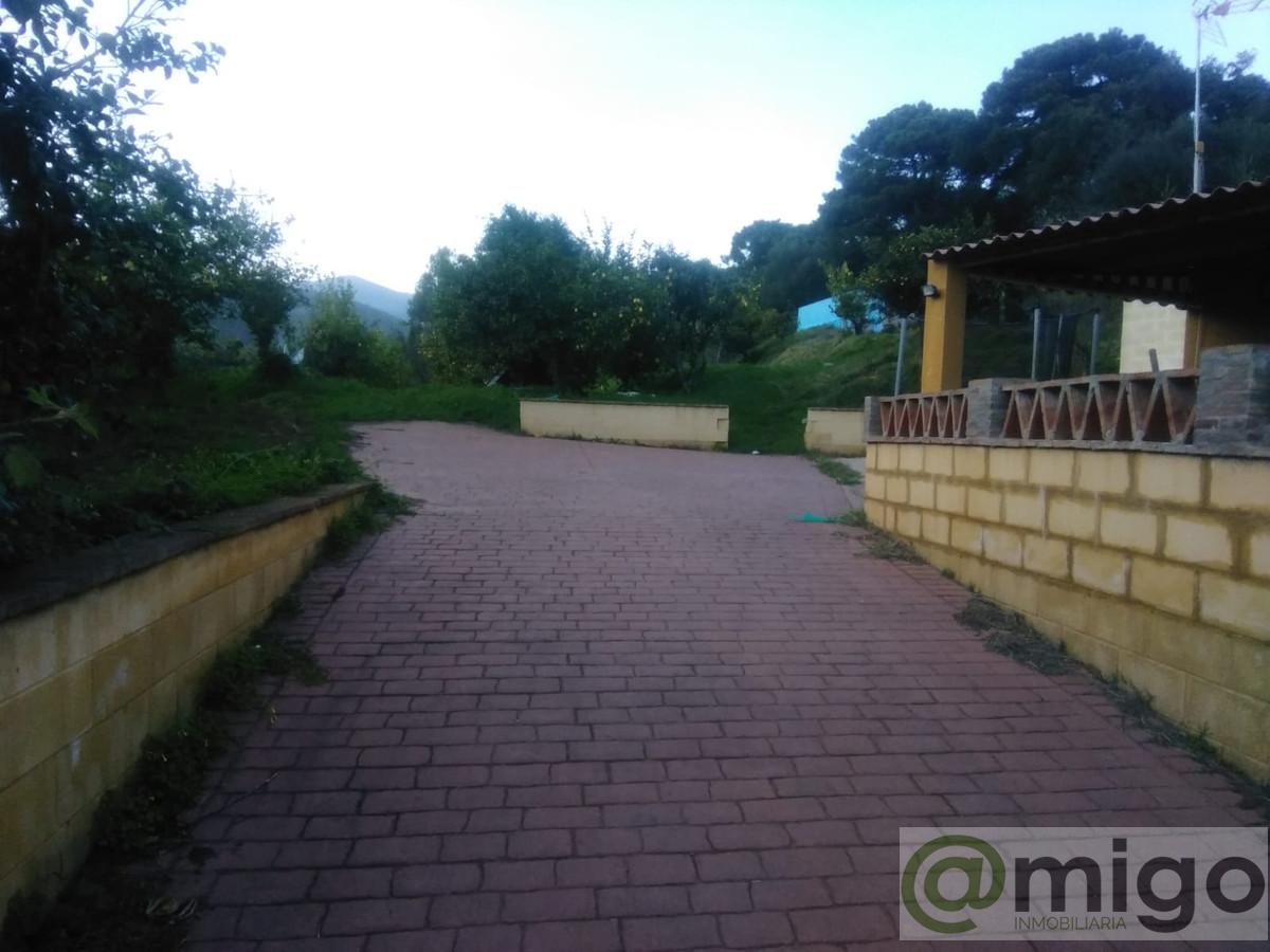 For sale of villa in El Padron