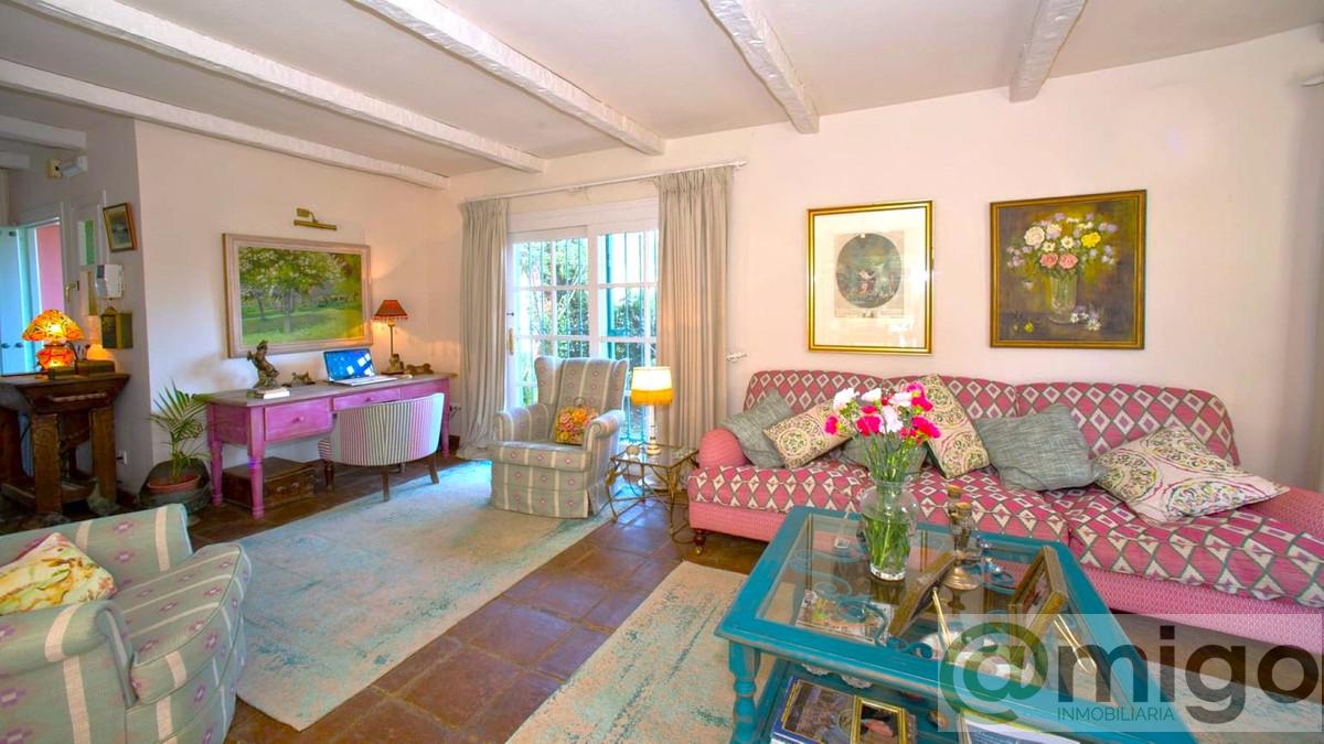 Venta de villa en Estepona