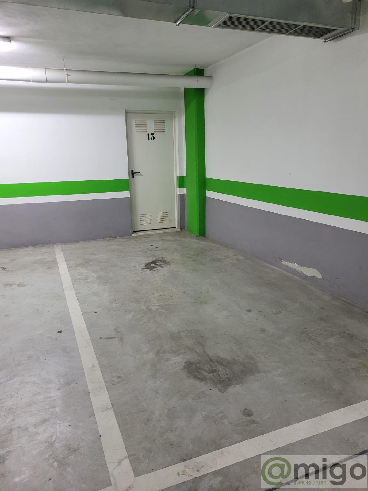 Venta de local en La Cala de Mijas