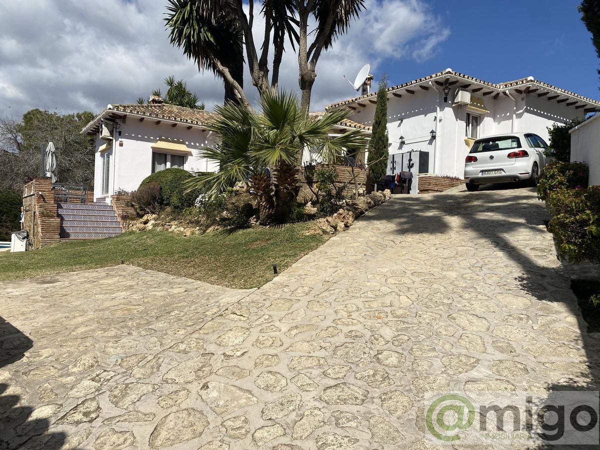 Venta de villa en Riviera del Sol