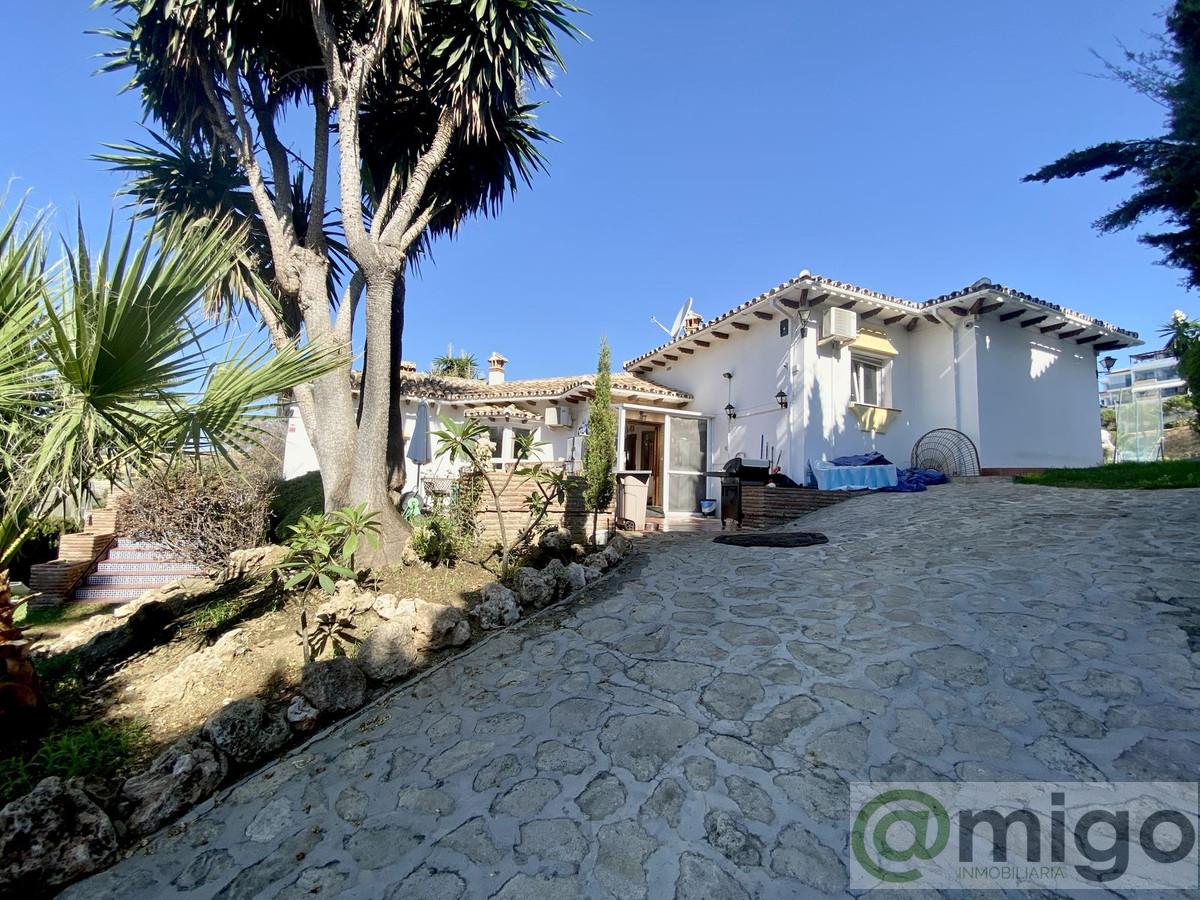 Venta de villa en Riviera del Sol