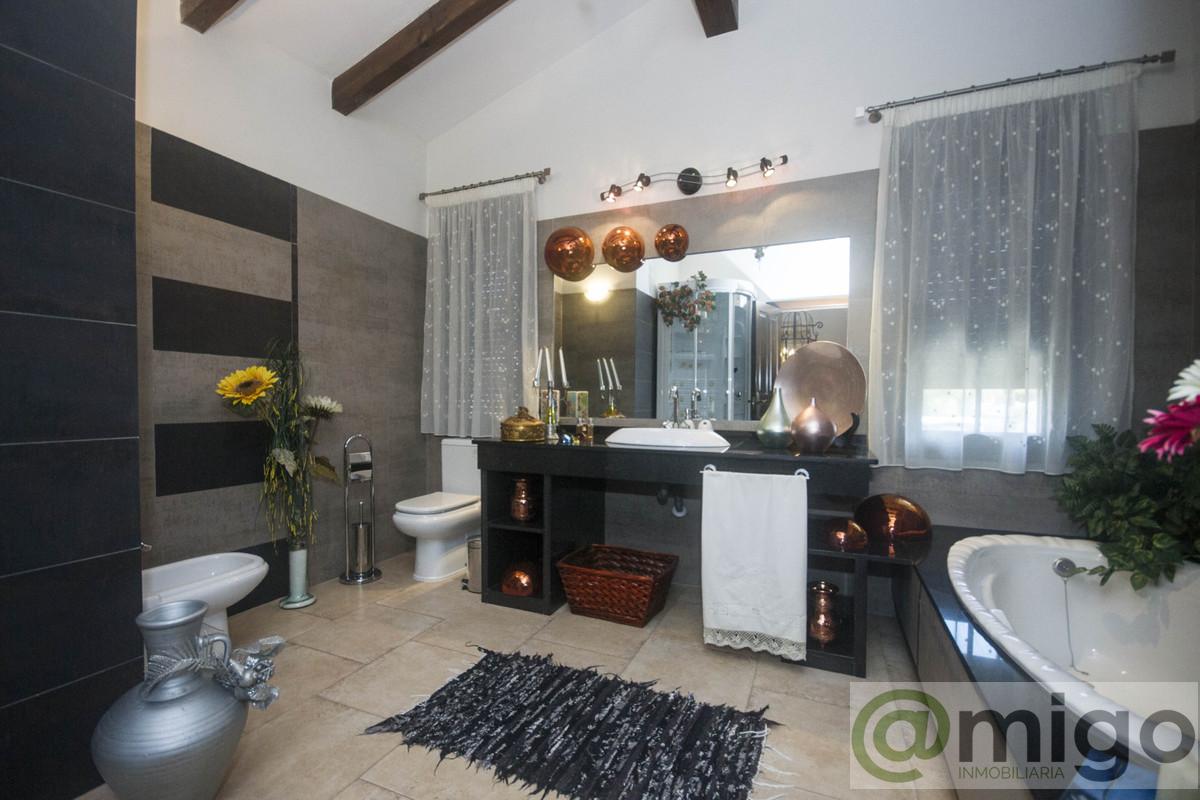 Venta de villa en Coín