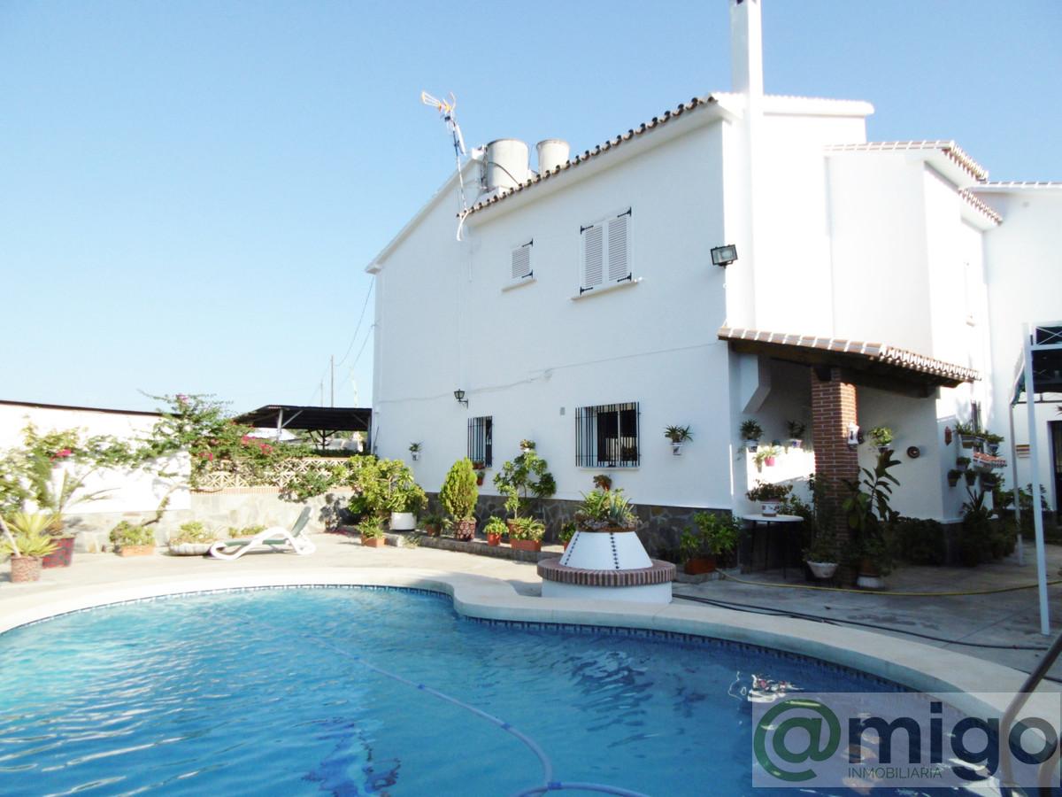 Venta de villa en Coín