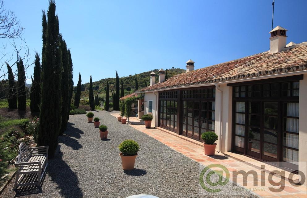 Venta de villa en Coín