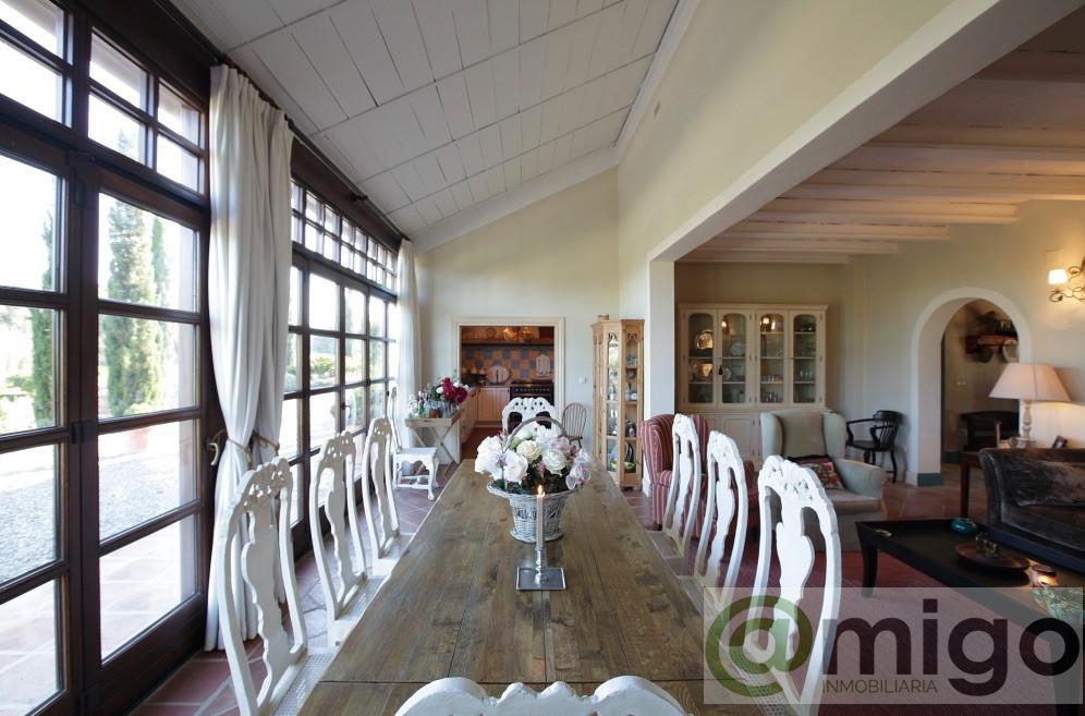 Venta de villa en Coín