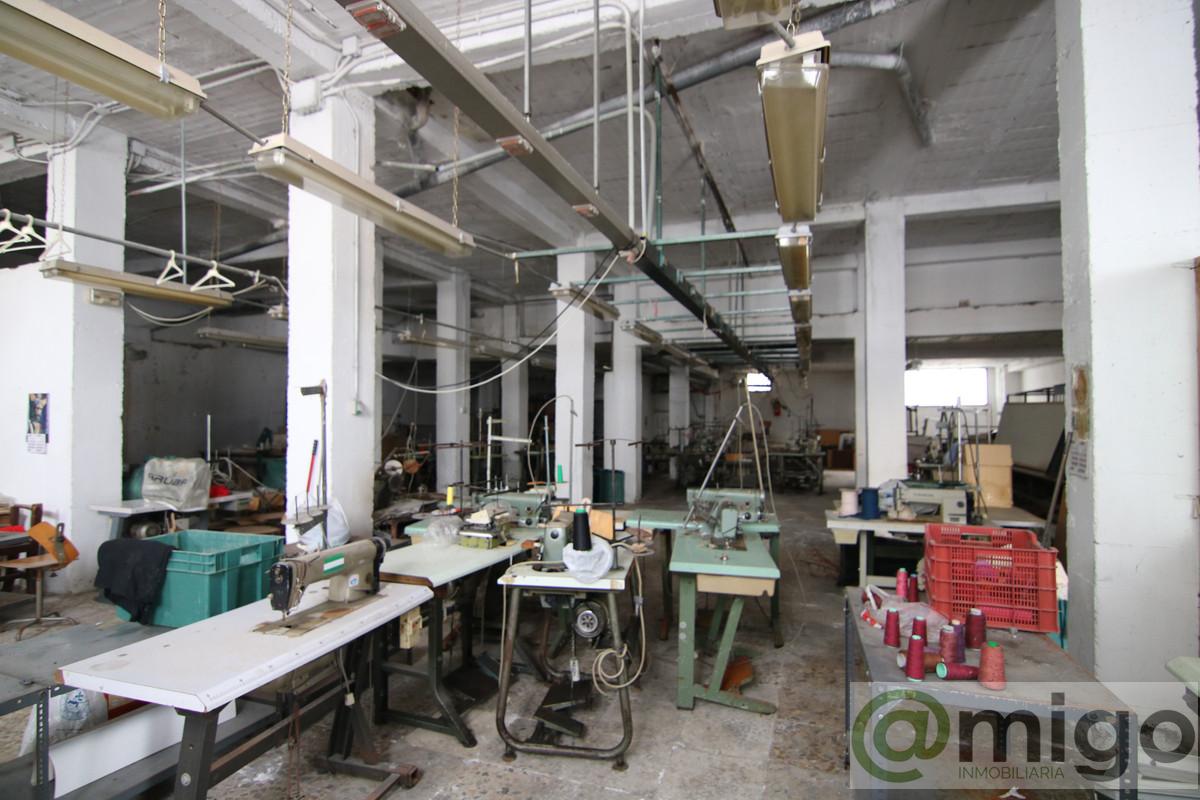 Venta de local en Coín