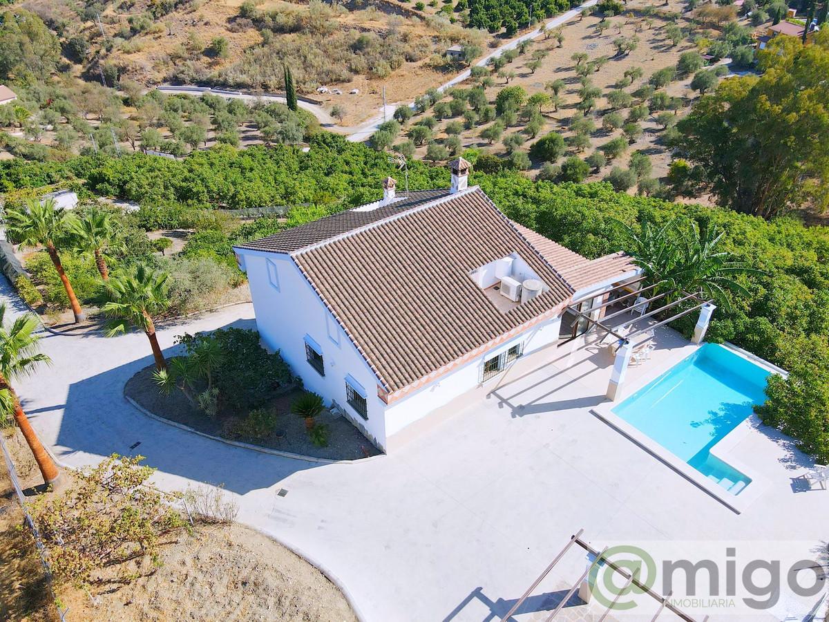 Venta de villa en Coín