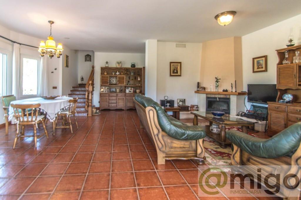 Venta de villa en Coín