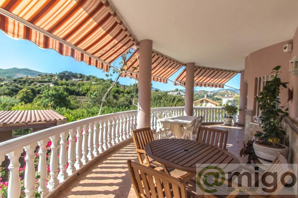 Venta de villa en Coín