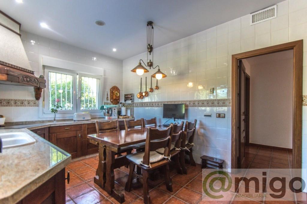 Venta de villa en Coín