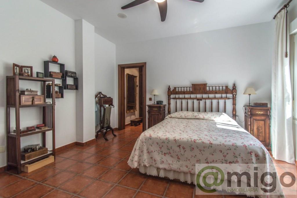 Venta de villa en Coín