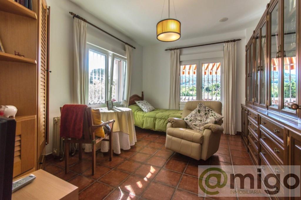 Venta de villa en Coín