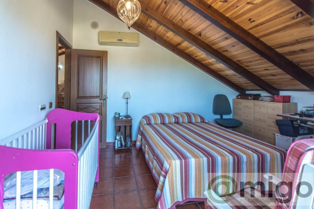 Venta de villa en Coín