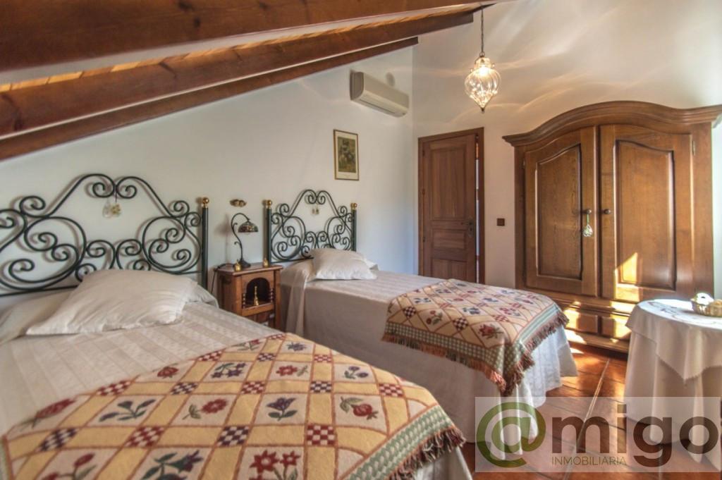 Venta de villa en Coín