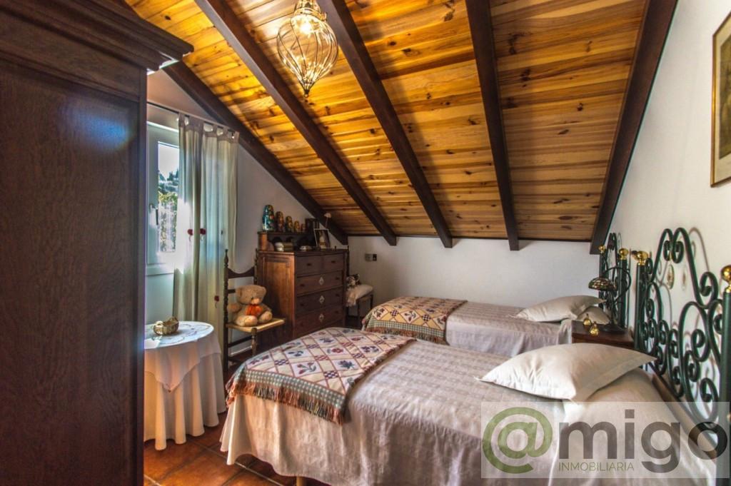 Venta de villa en Coín