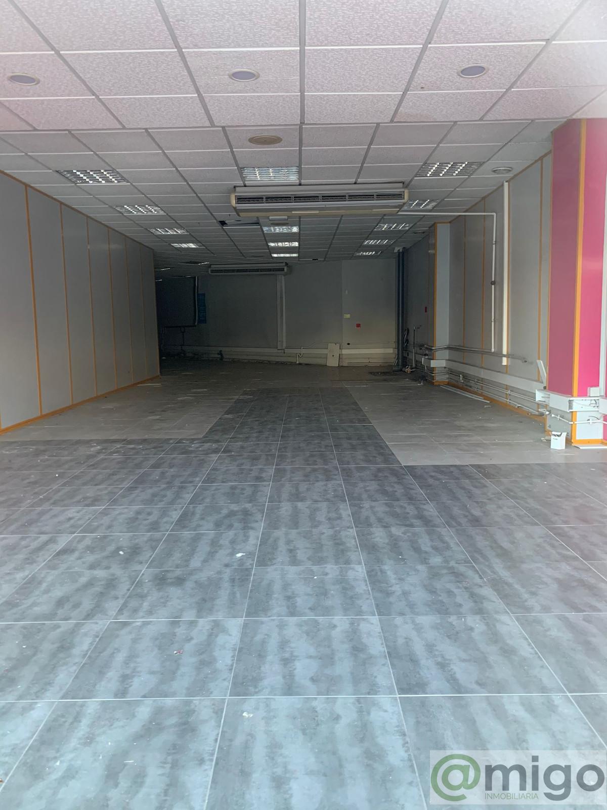 Venta de local en Marbella