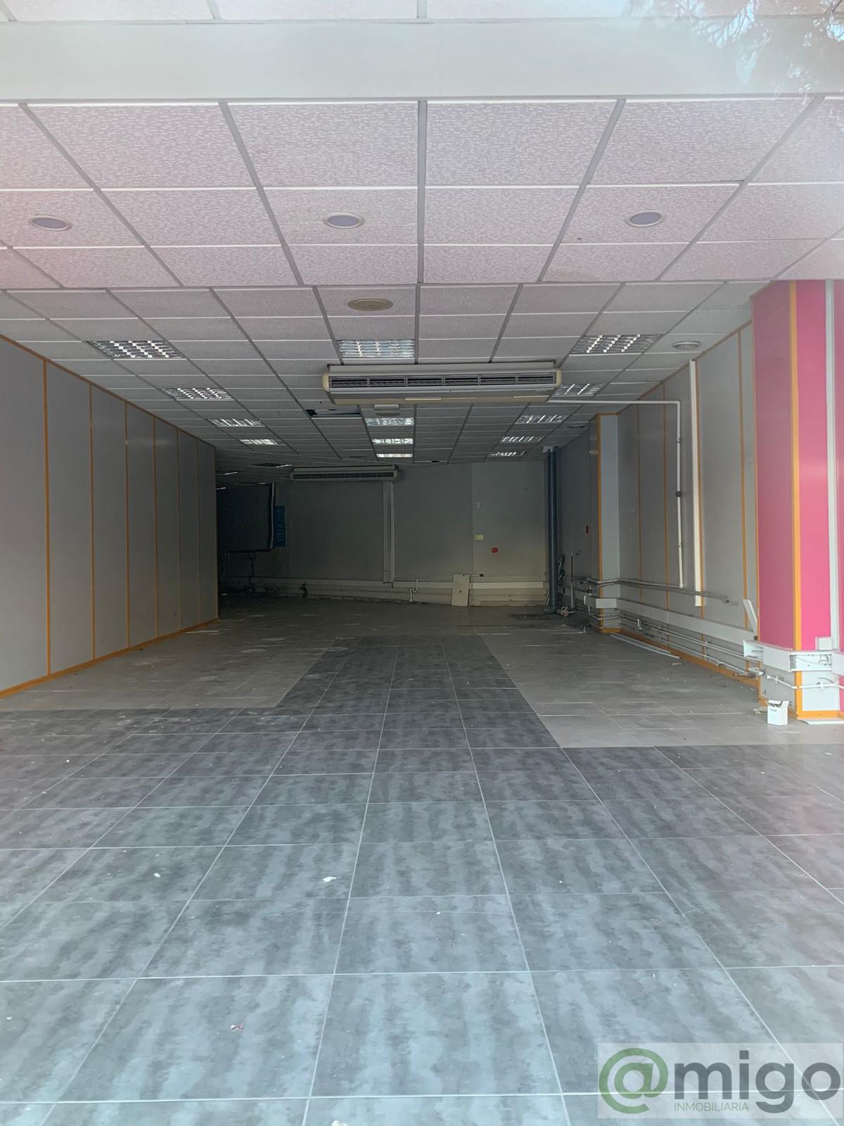 Venta de local en Marbella