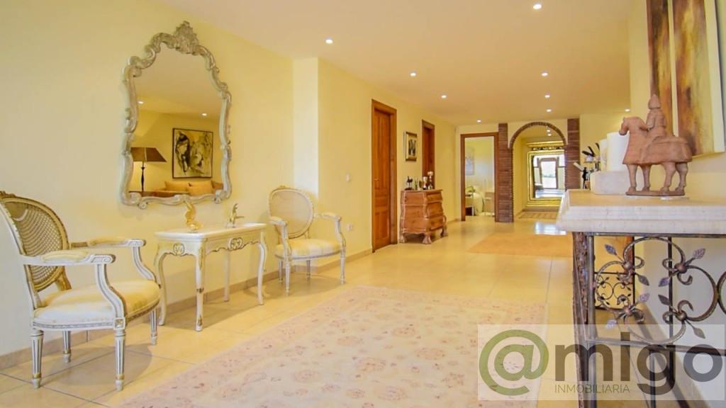 Venta de villa en Coín