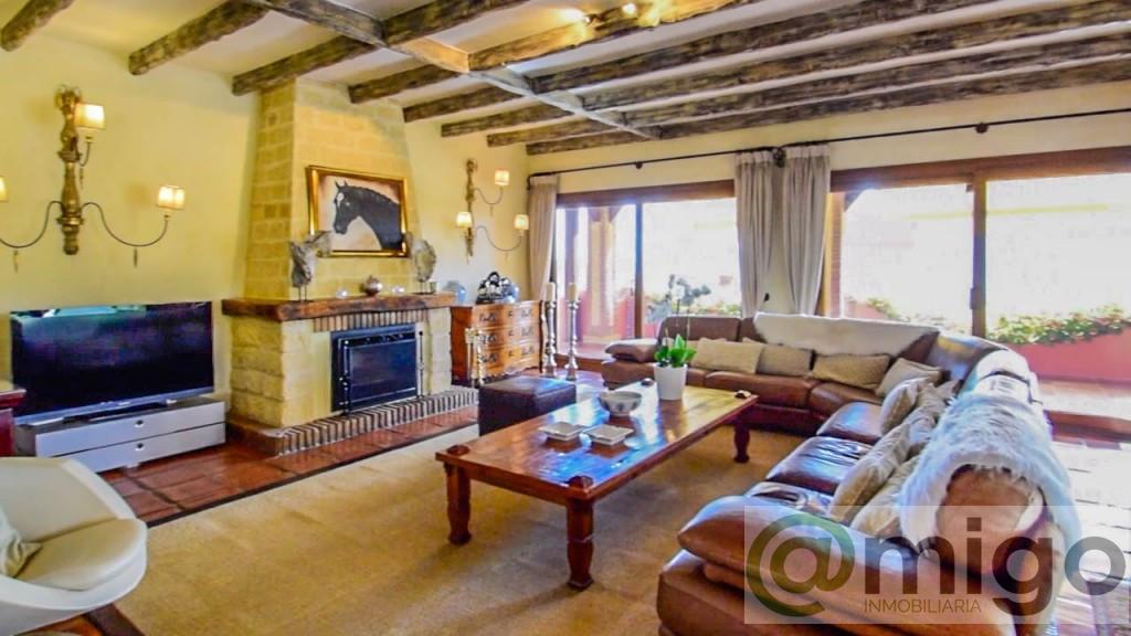 Venta de villa en Coín