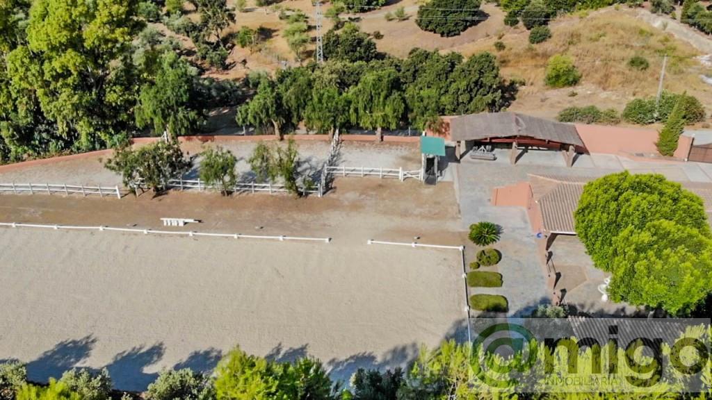 Venta de villa en Coín