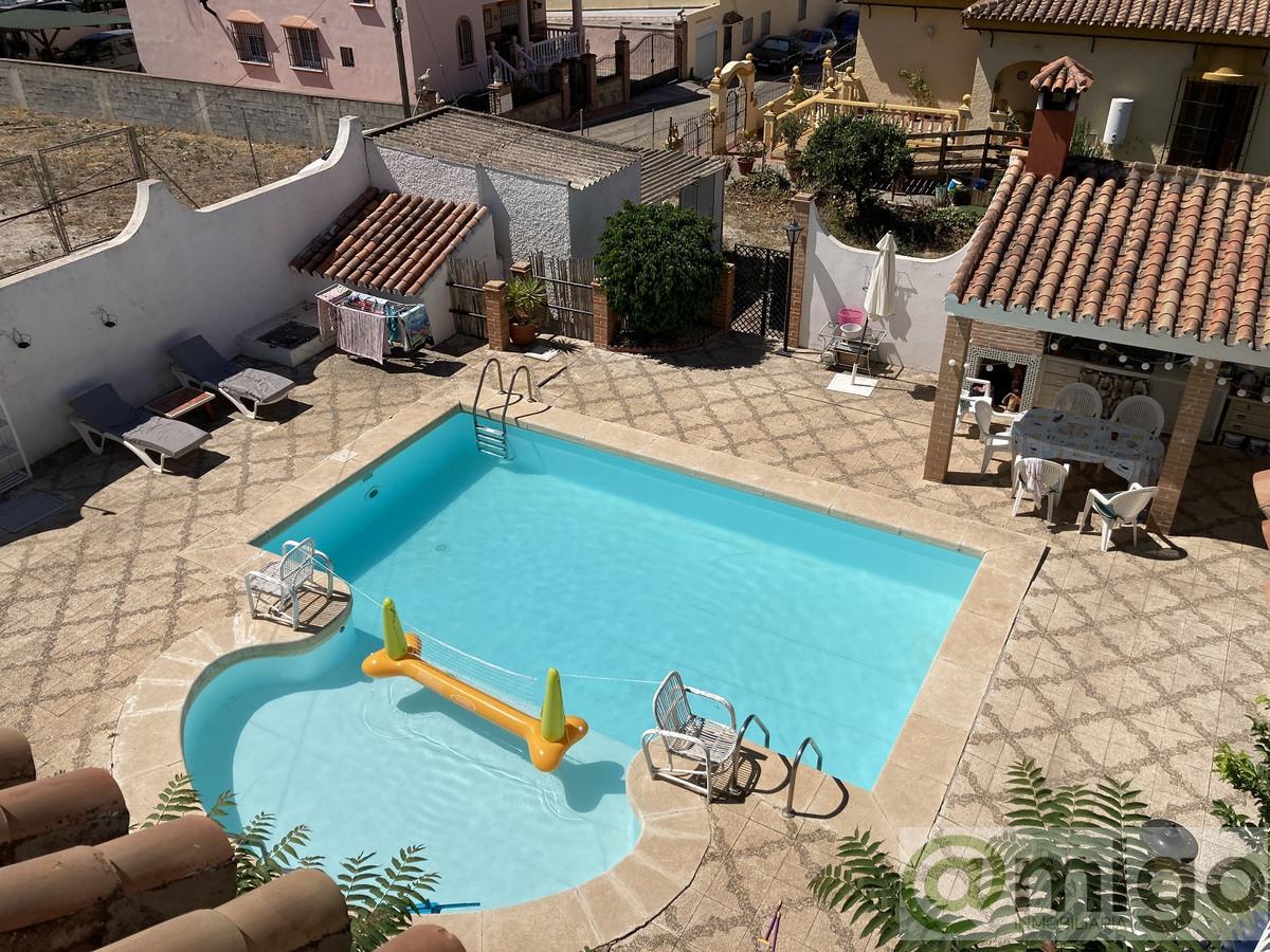 Venta de villa en Coín