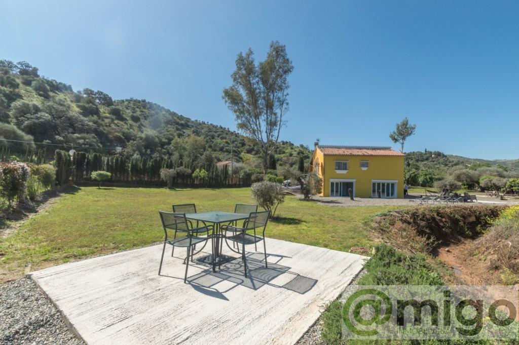Venta de villa en Coín