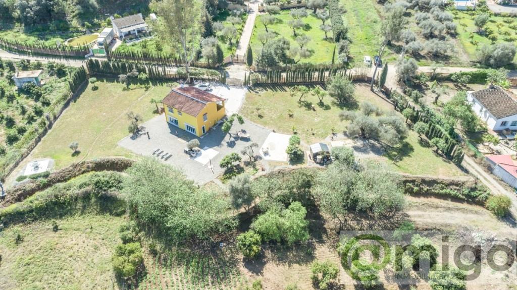 Venta de villa en Coín