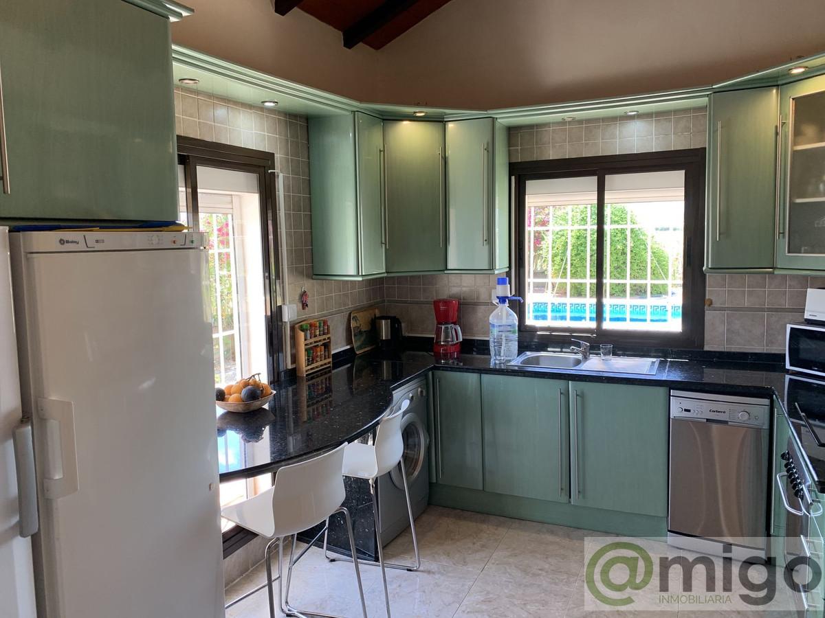 Venta de villa en Coín